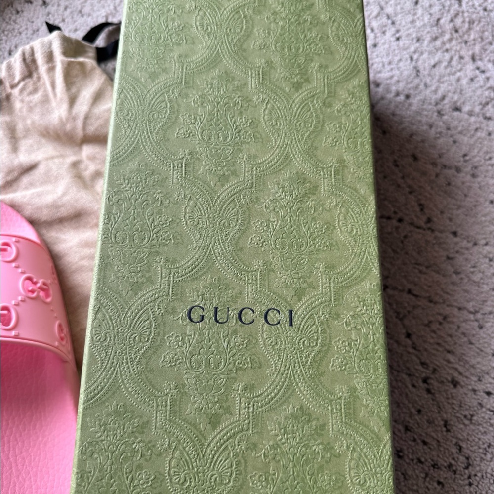 NEW Gucci Pink Logo Slide Sandals sz 40 or 9-9.5 - Picture 4 of 8